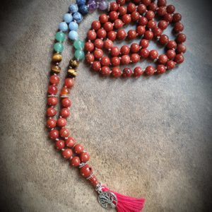 Collier mala - chakra - mulhadhara (chakra racine - 1) - 8 mm