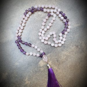 Collier mala, pierres quartz rose et améthyste