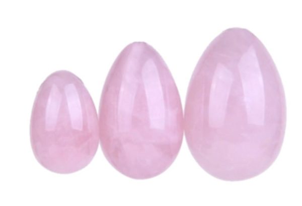 Œuf de yoni en pierre de quartz rose